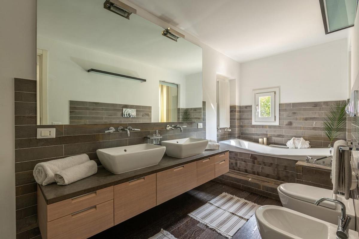 La Terrazza Sul Massimo Apartment ปาแลร์โม ภายนอก รูปภาพ